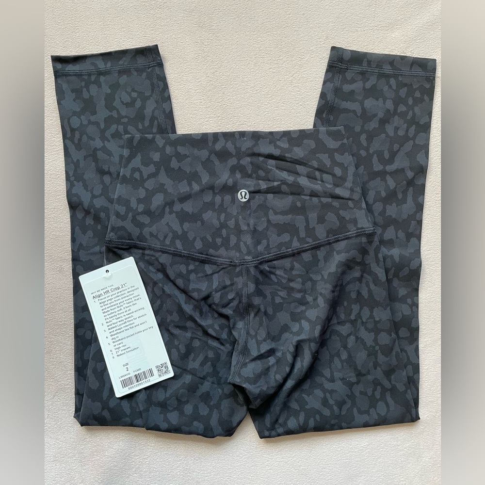 Lululemon Align HR Crop 21” Sz 2 FCMD Formation Camo Multi Deep Coal NWT